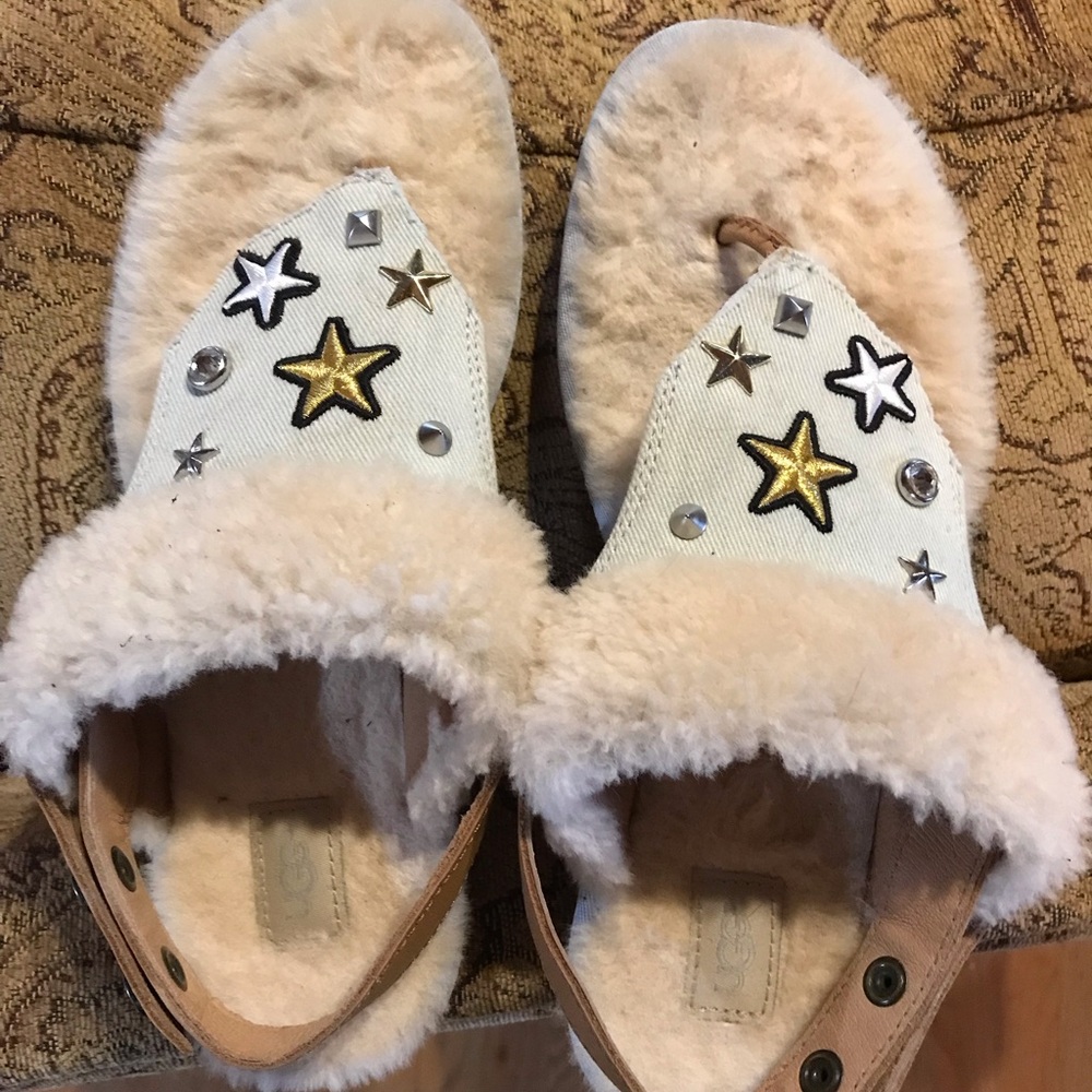 UGG Fuzzy Star Embellished Sandals 9